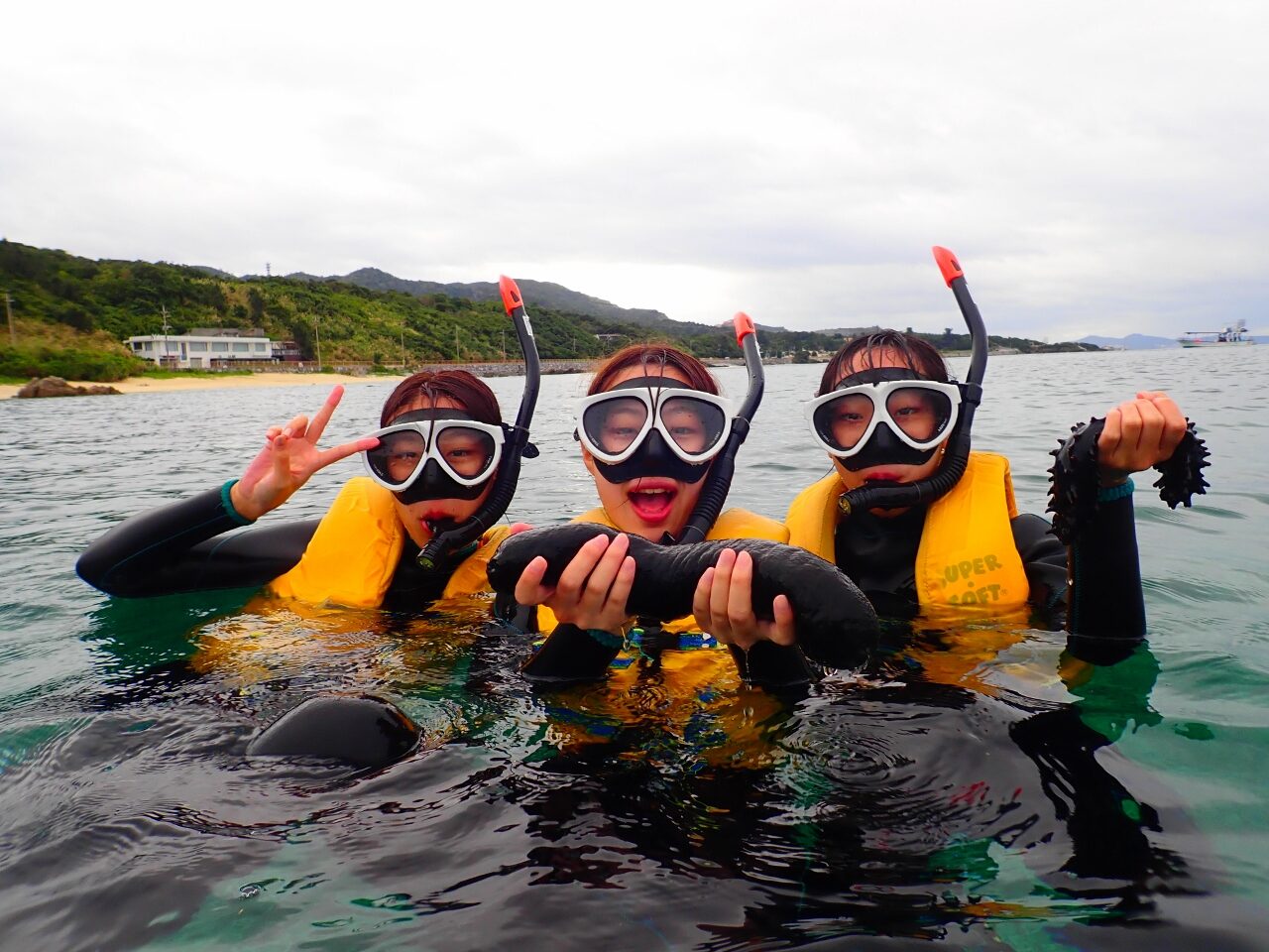 曇り空でも海日和(*’▽’)【沖縄のマリンスポーツ専門店☆水納島マーメイド】