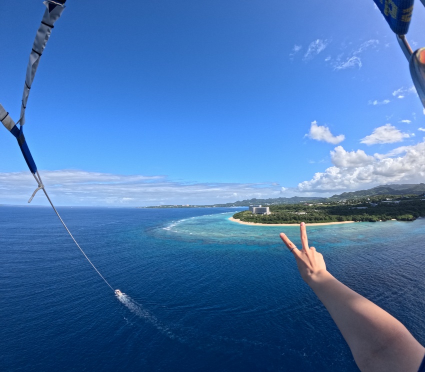 冬もパラセーリング🤩【沖縄マリンスポーツ専門店★水納島マーメイド】