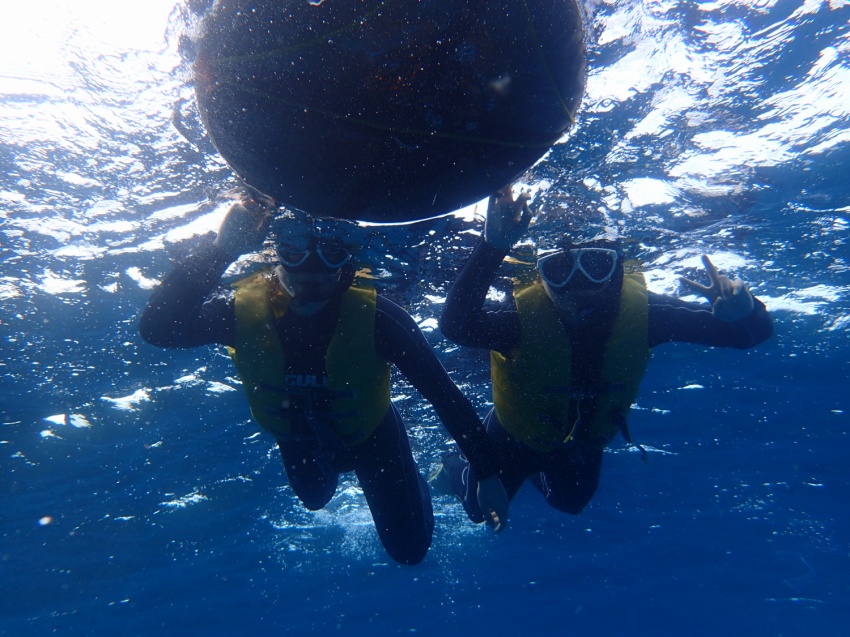 透明度抜群‼シュノーケリング日和【沖縄マリンスポーツ専門店★水納島マーメイド】