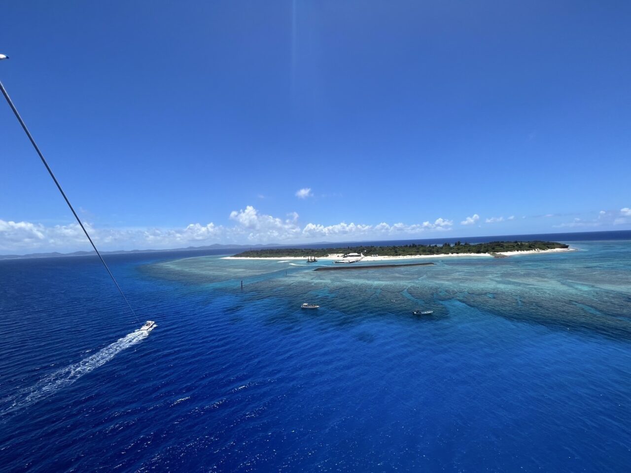 気軽に離島体験【沖縄マリンスポーツ専門店★水納島マーメイド】