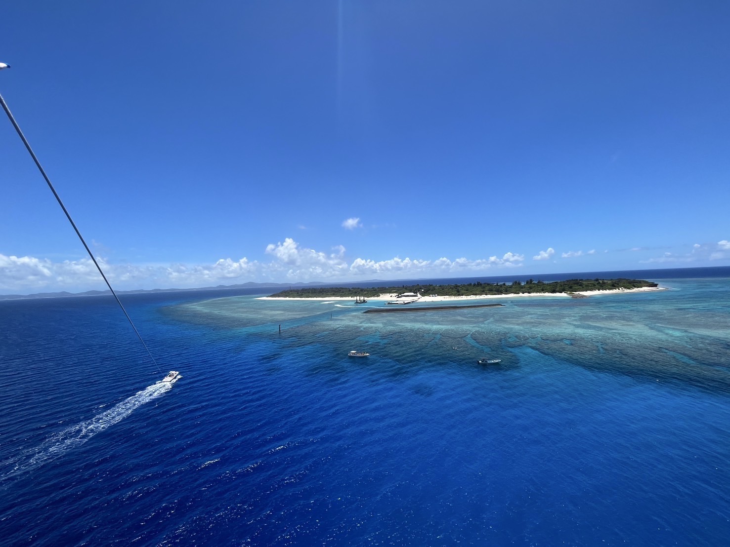 気軽に離島体験【沖縄マリンスポーツ専門店★水納島マーメイド】